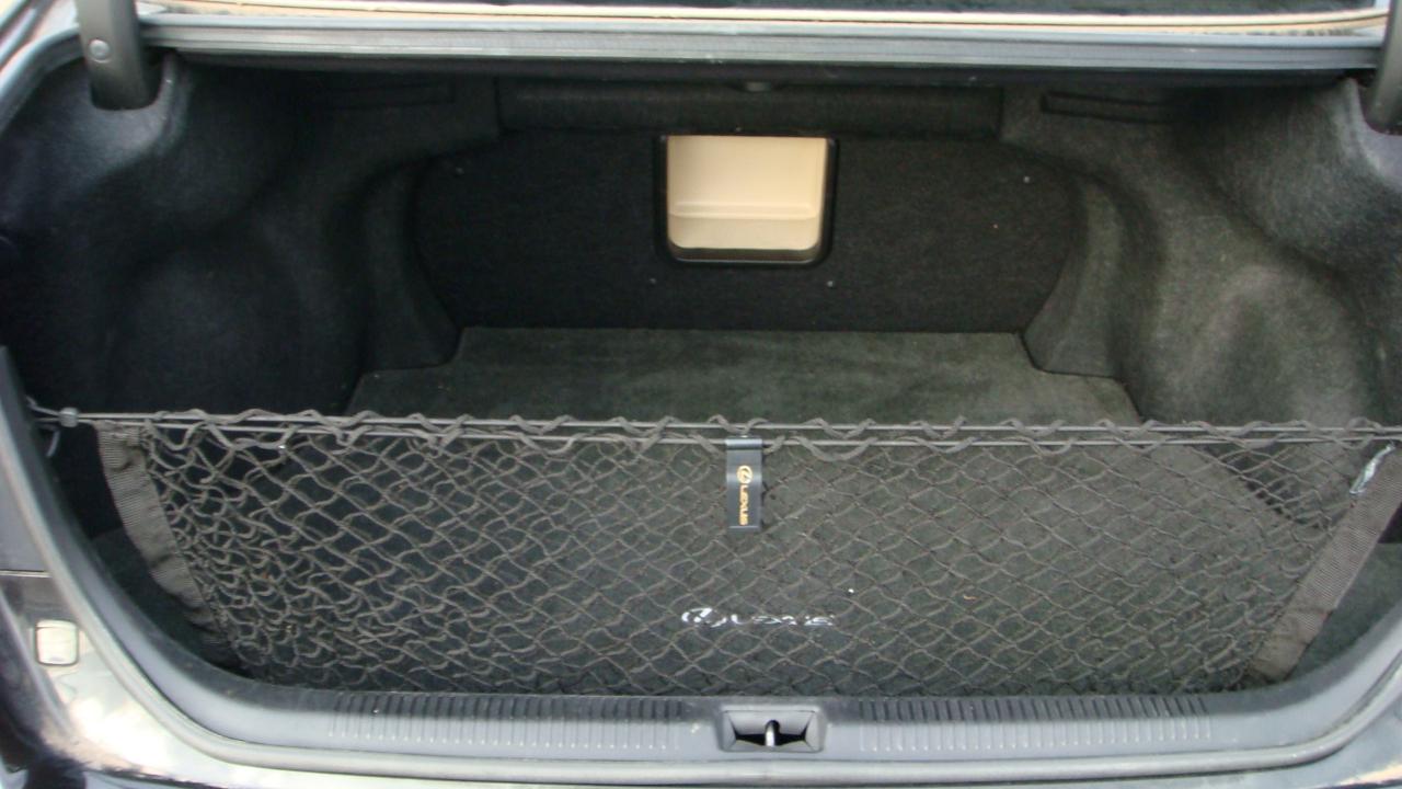 Lexus ES 350 Sedan 2010