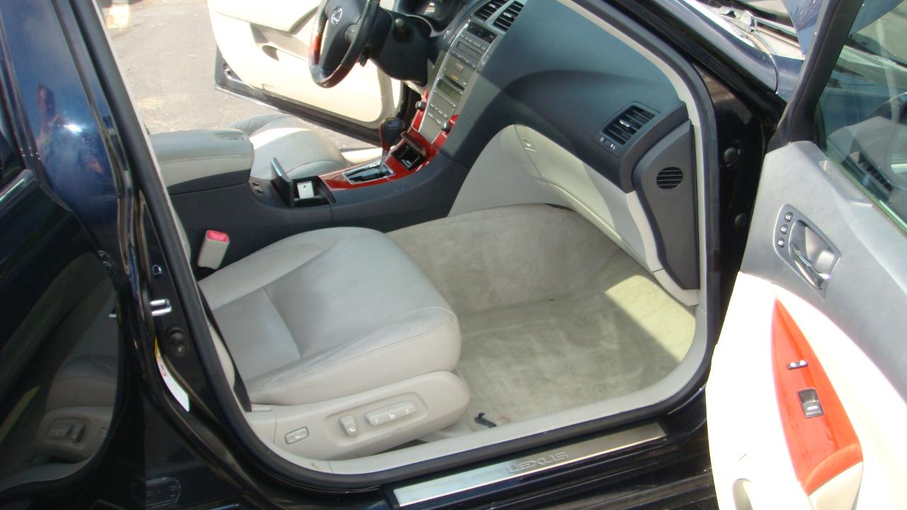 Lexus ES 350 Sedan 2009