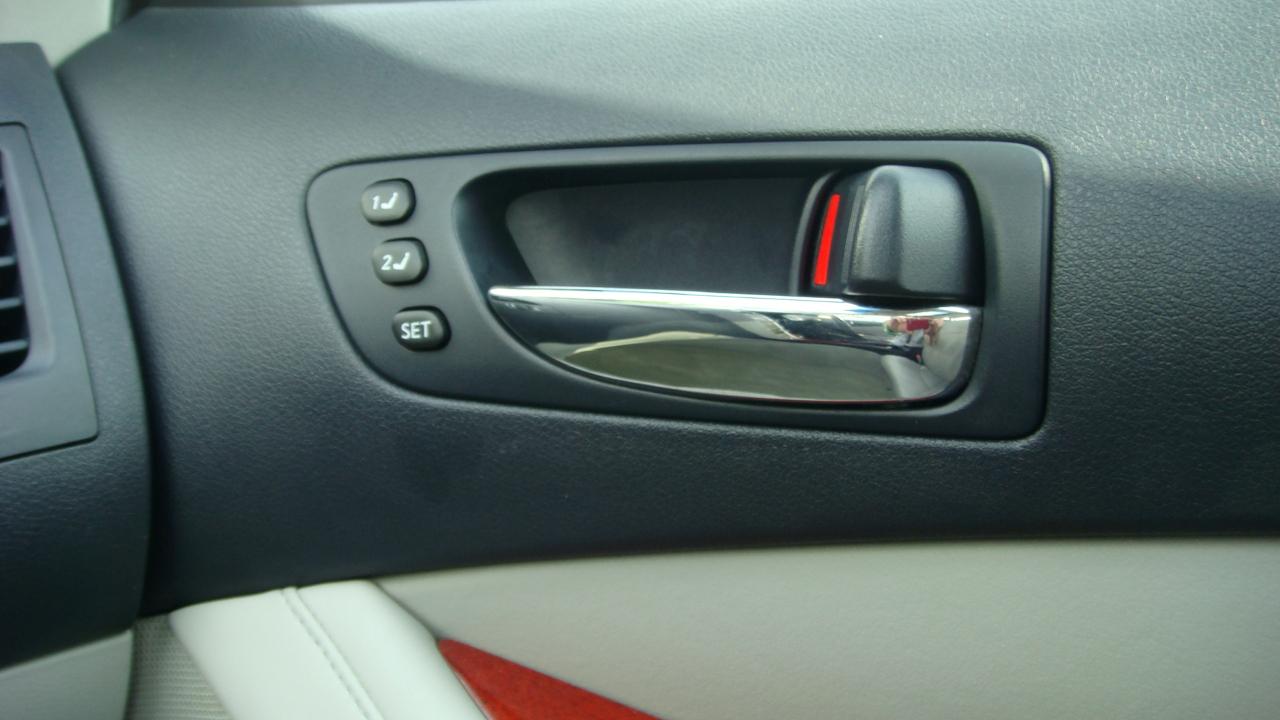 Lexus ES 350 Sedan 2009