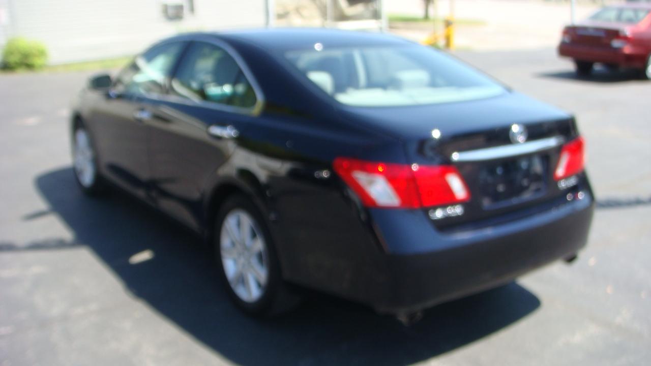 Lexus ES 350 Sedan 2009