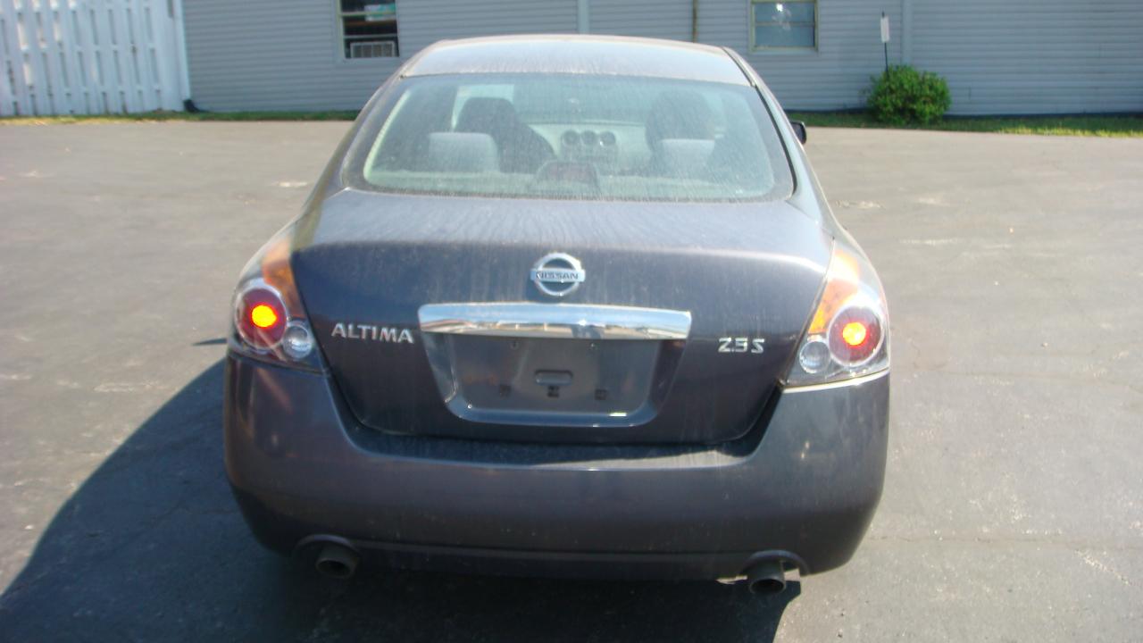 Nissan Altima 2.5 S 2011