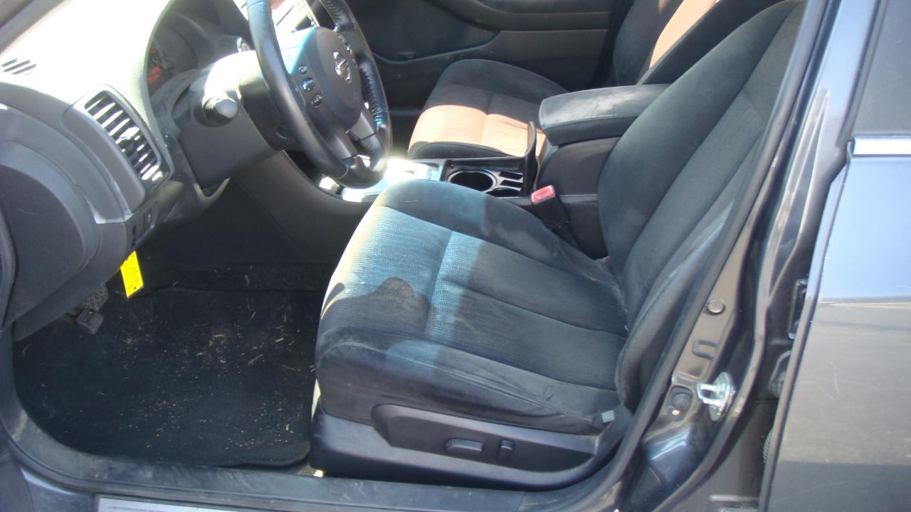 Nissan Altima 2.5 S 2011