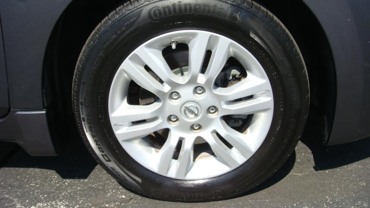 Nissan Altima 2.5 S 2011