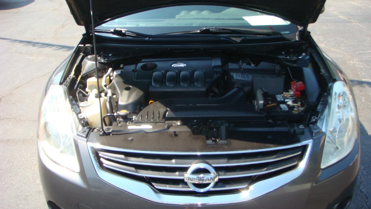 Nissan Altima 2.5 S 2011