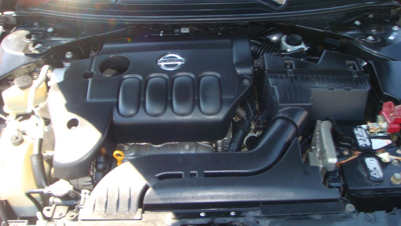 Nissan Altima 2.5 S 2011