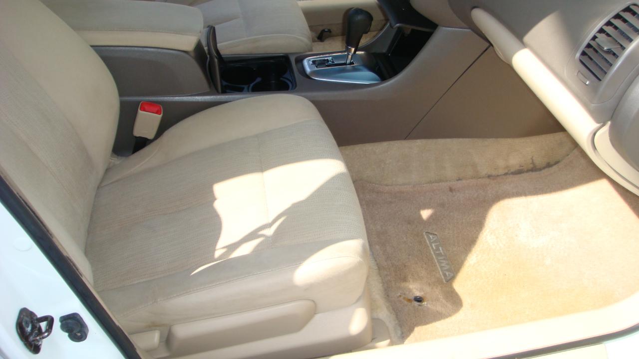 Nissan Altima 2.5 S 2010