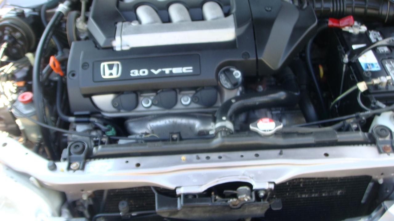 Honda Accord LX 2000
