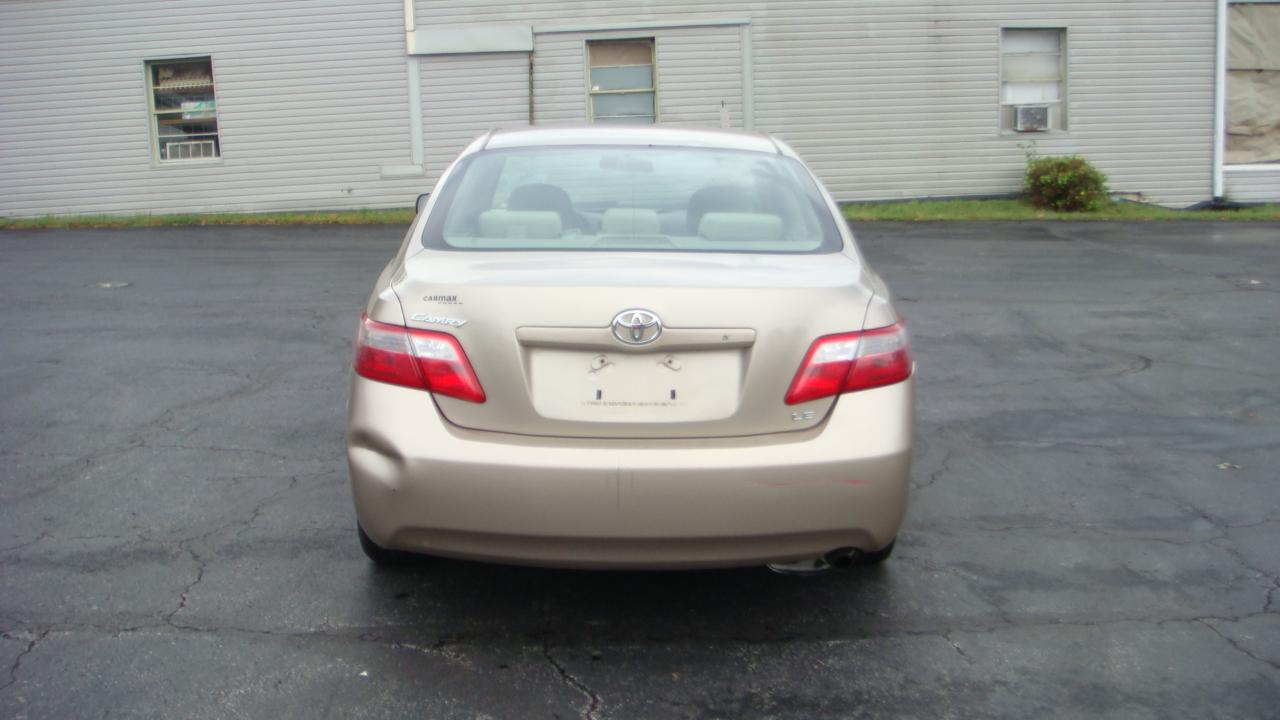Toyota Camry LE 2007