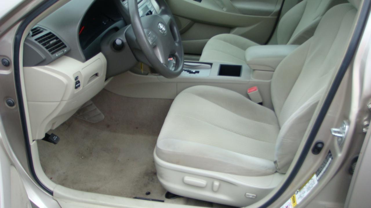 Toyota Camry LE 2007