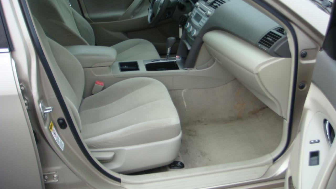 Toyota Camry LE 2007