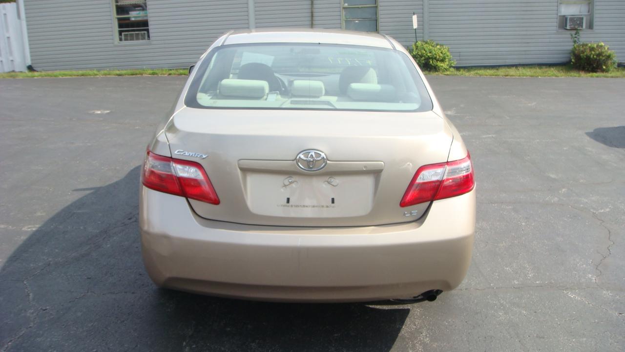 Toyota Camry LE 2007