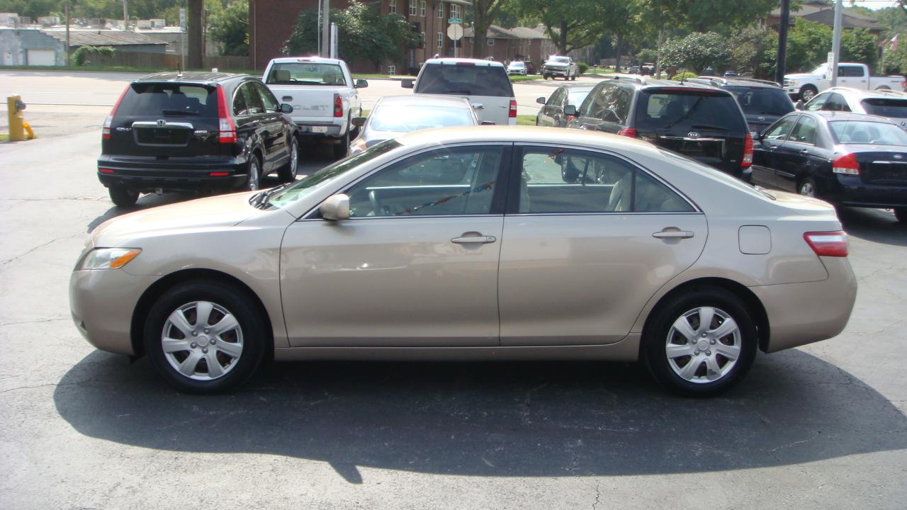 Toyota Camry LE 2007