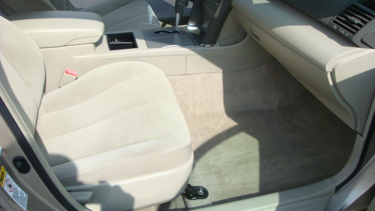 Toyota Camry LE 2007