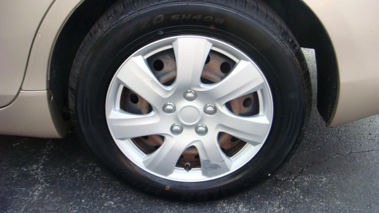 Toyota Camry LE 2007