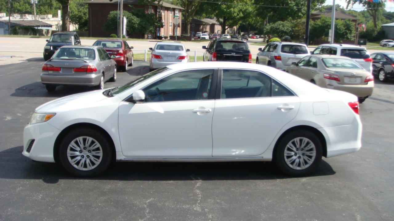 Toyota Camry LE 2013