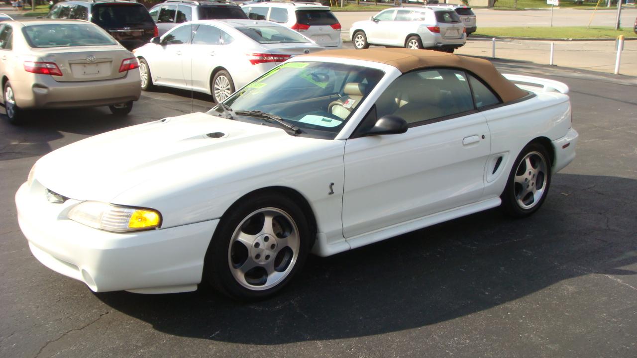 Ford Mustang Cobra Convertible 1997