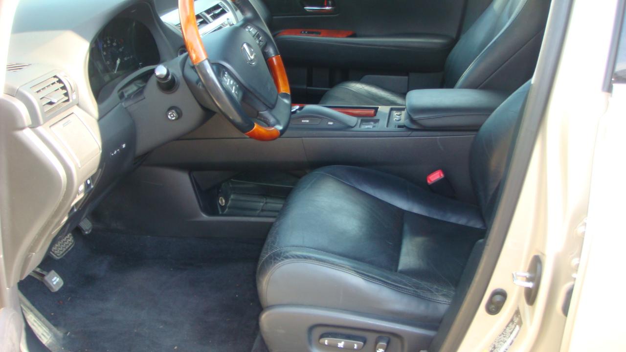 Lexus RX 450h AWD 2012