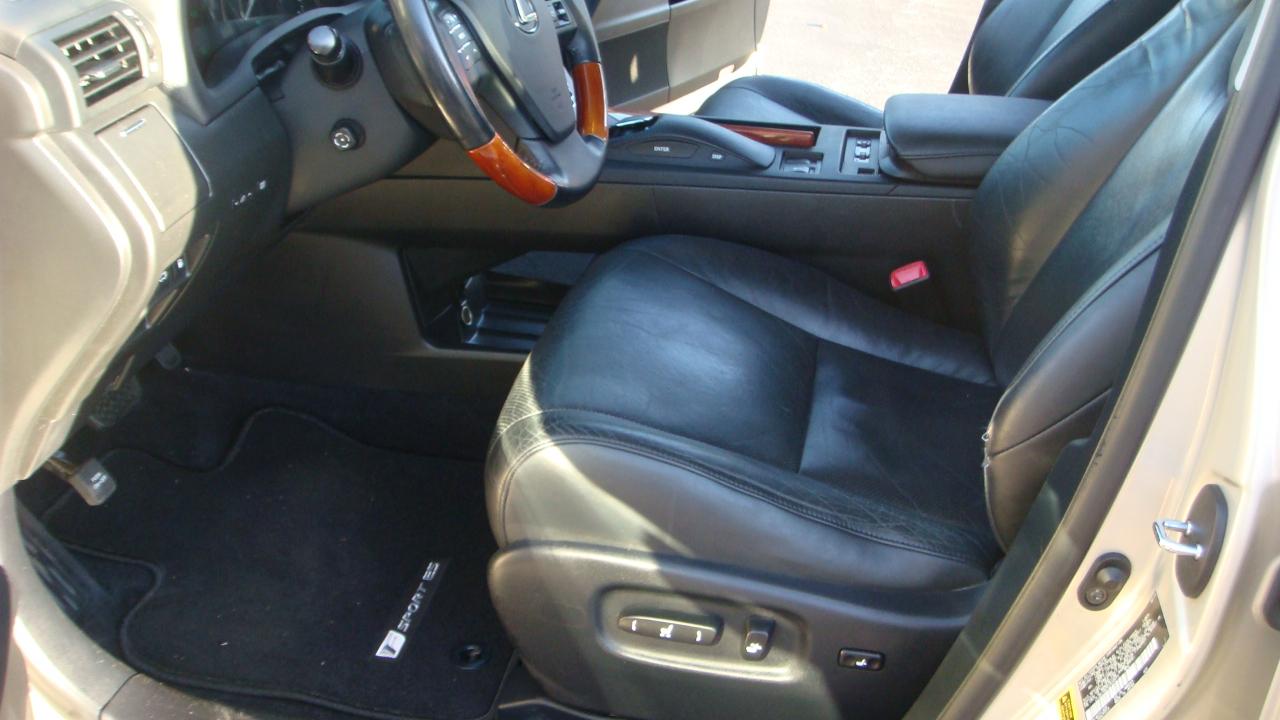 Lexus RX 450h AWD 2012