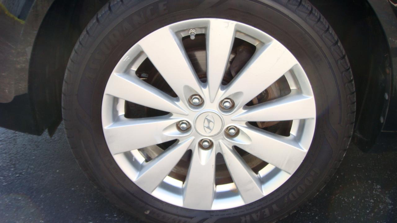 Hyundai Sonata Limited V6 2009