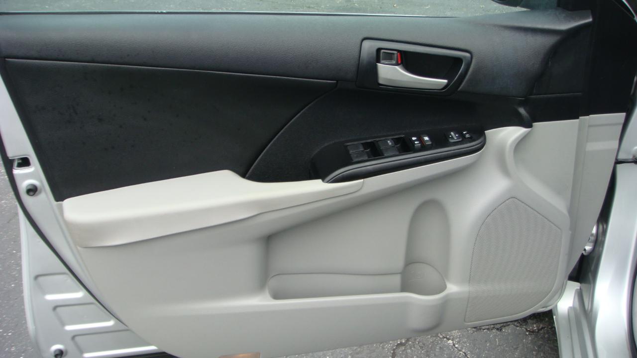 Toyota Camry XLE 2013