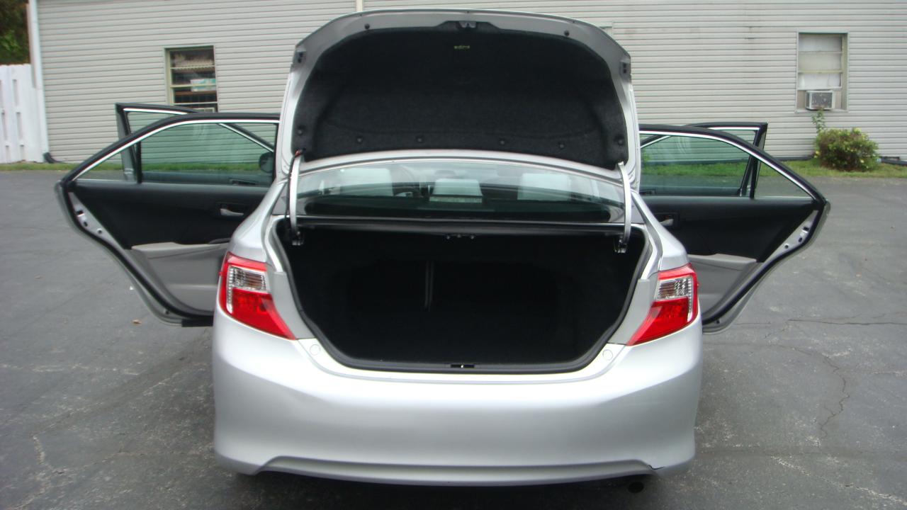 Toyota Camry XLE 2013