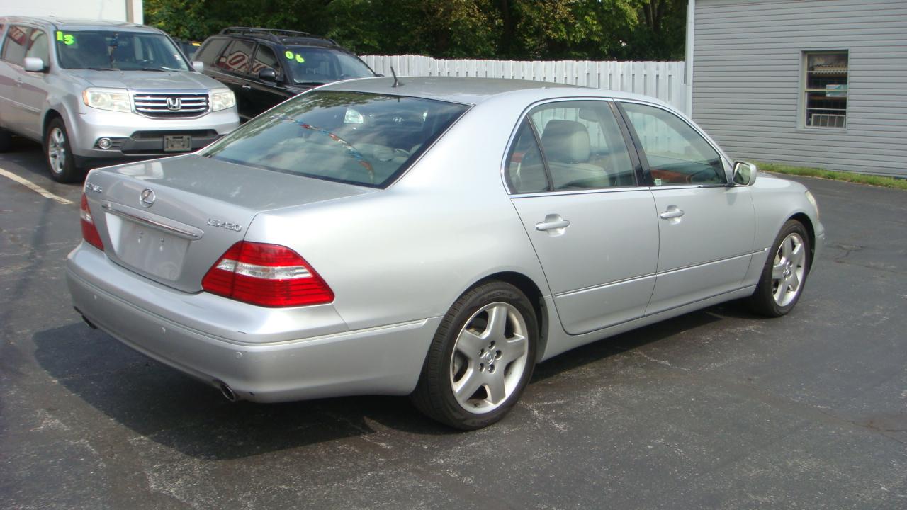 Lexus LS 430 Sedan 2006
