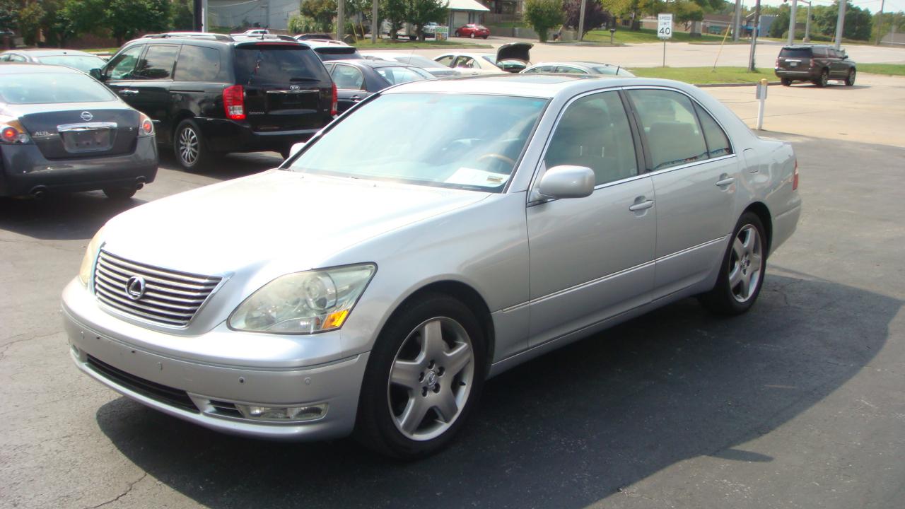 Lexus LS 430 Sedan 2006