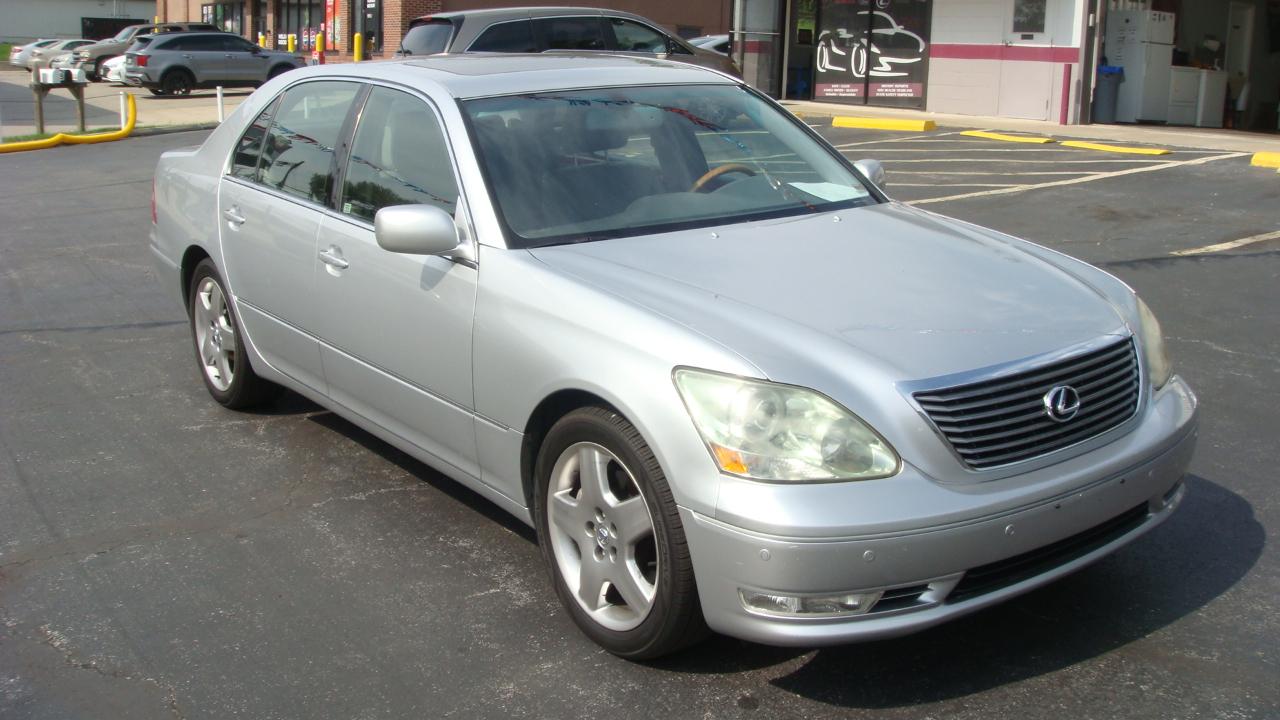 Lexus LS 430 Sedan 2006