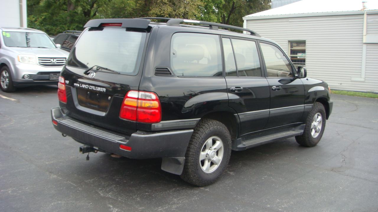 Toyota Land Cruiser 4WD 1999