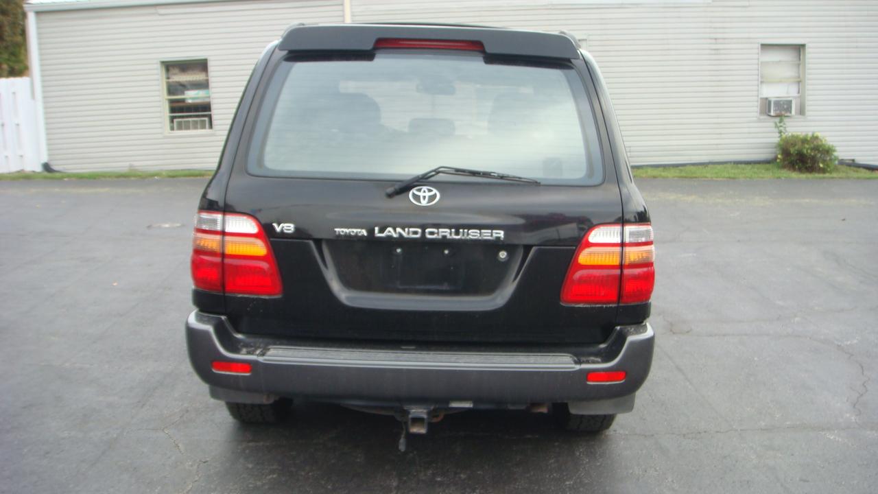Toyota Land Cruiser 4WD 1999