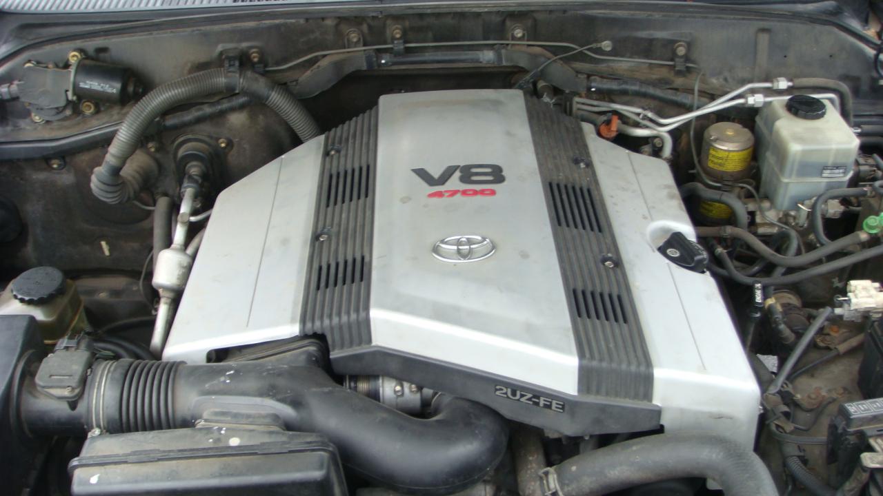 Toyota Land Cruiser 4WD 1999