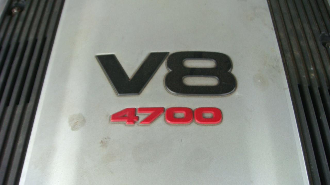 Toyota Land Cruiser 4WD 1999