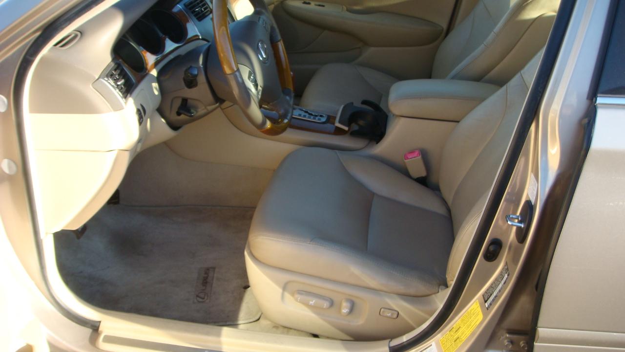 Lexus ES 330 Sedan 2006