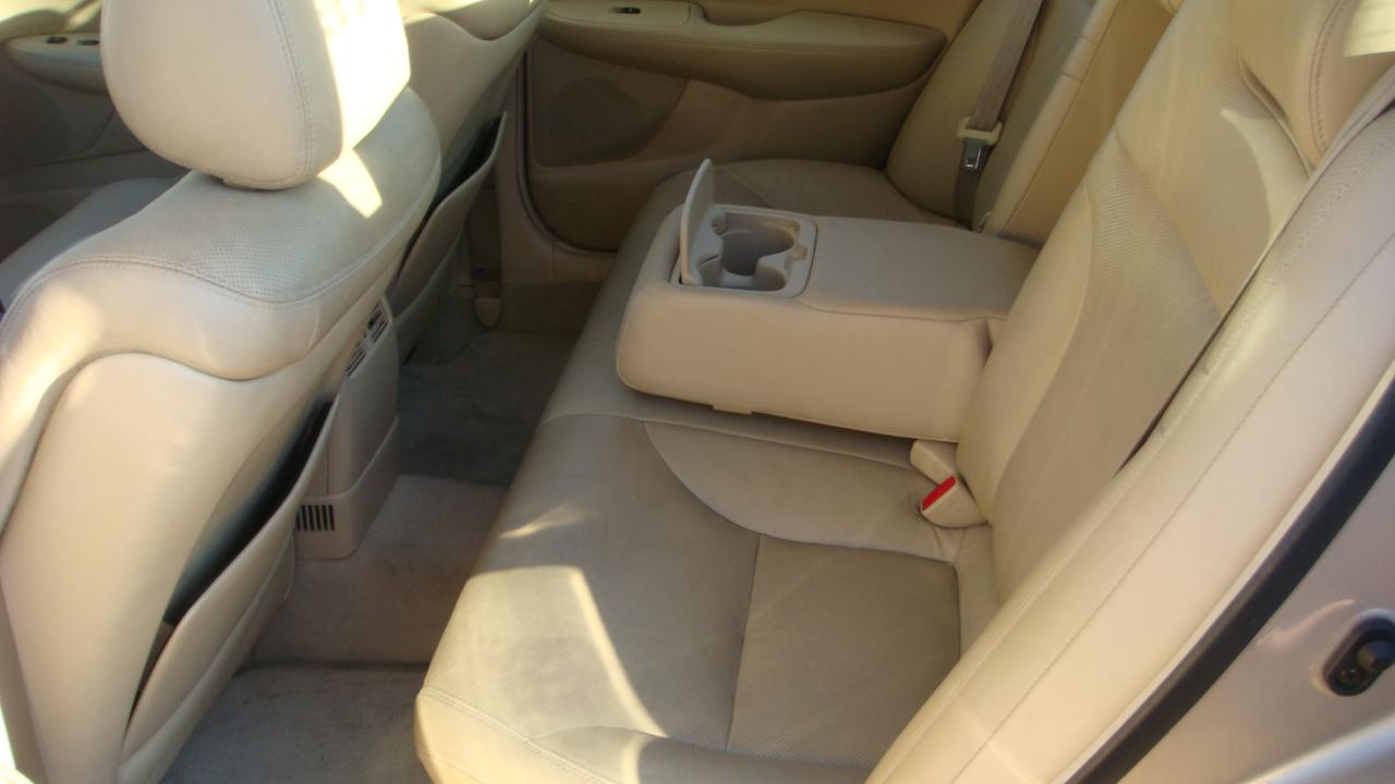 Lexus ES 330 Sedan 2006