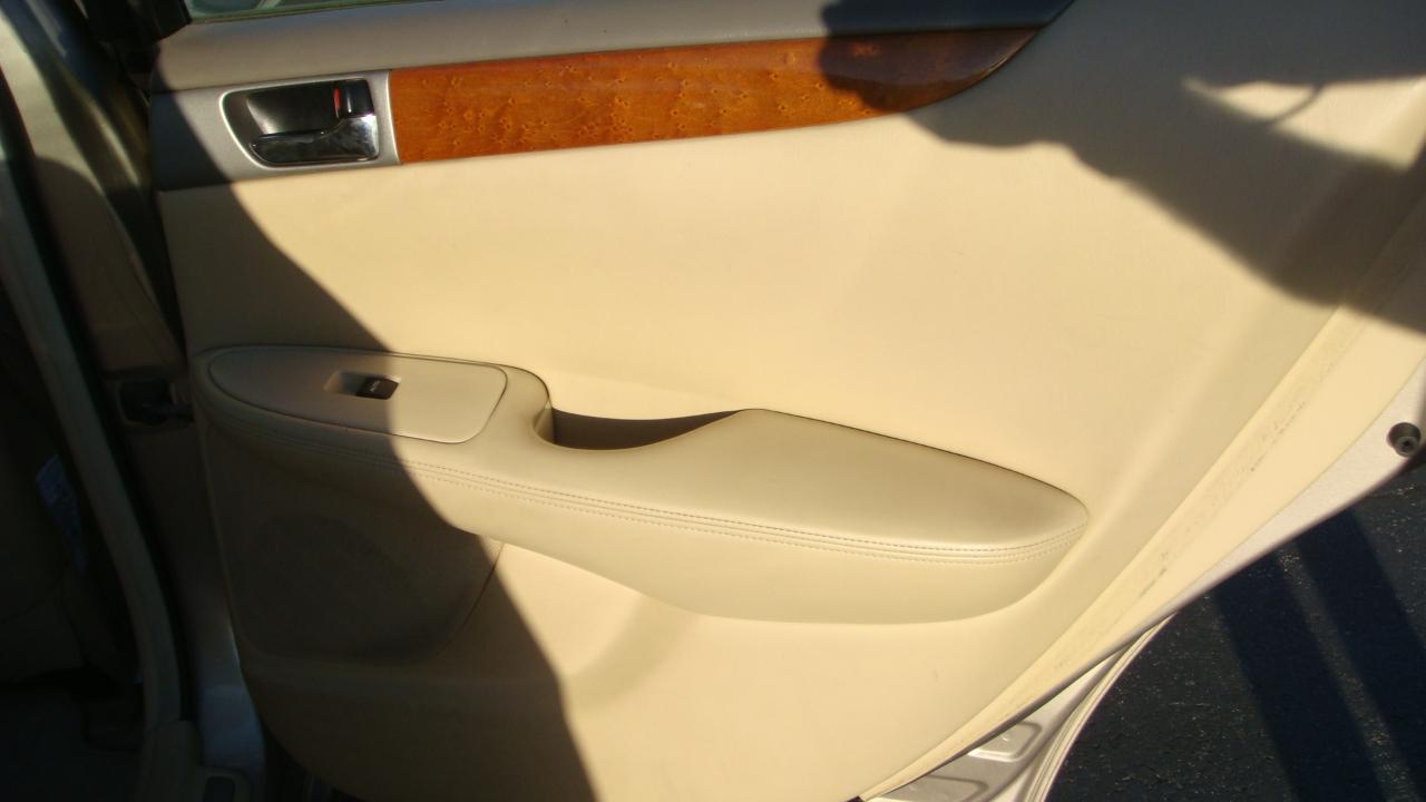 Lexus ES 330 Sedan 2006