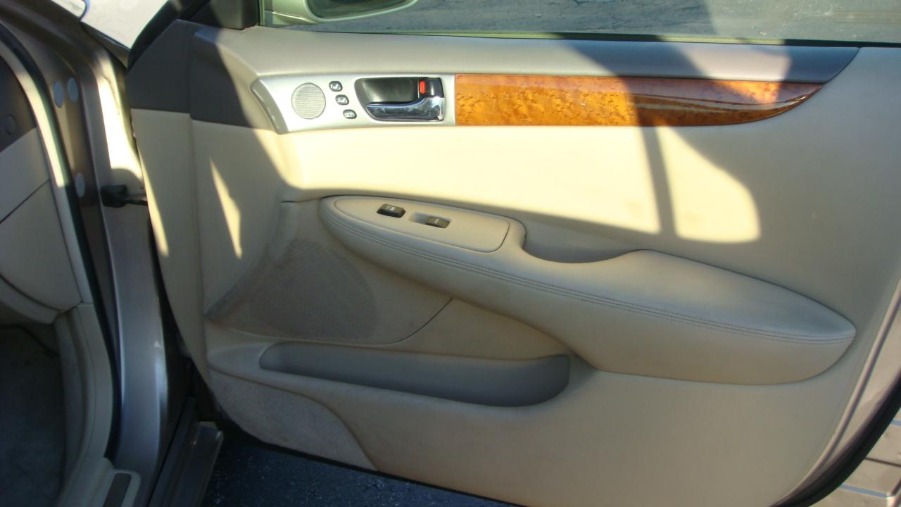 Lexus ES 330 Sedan 2006
