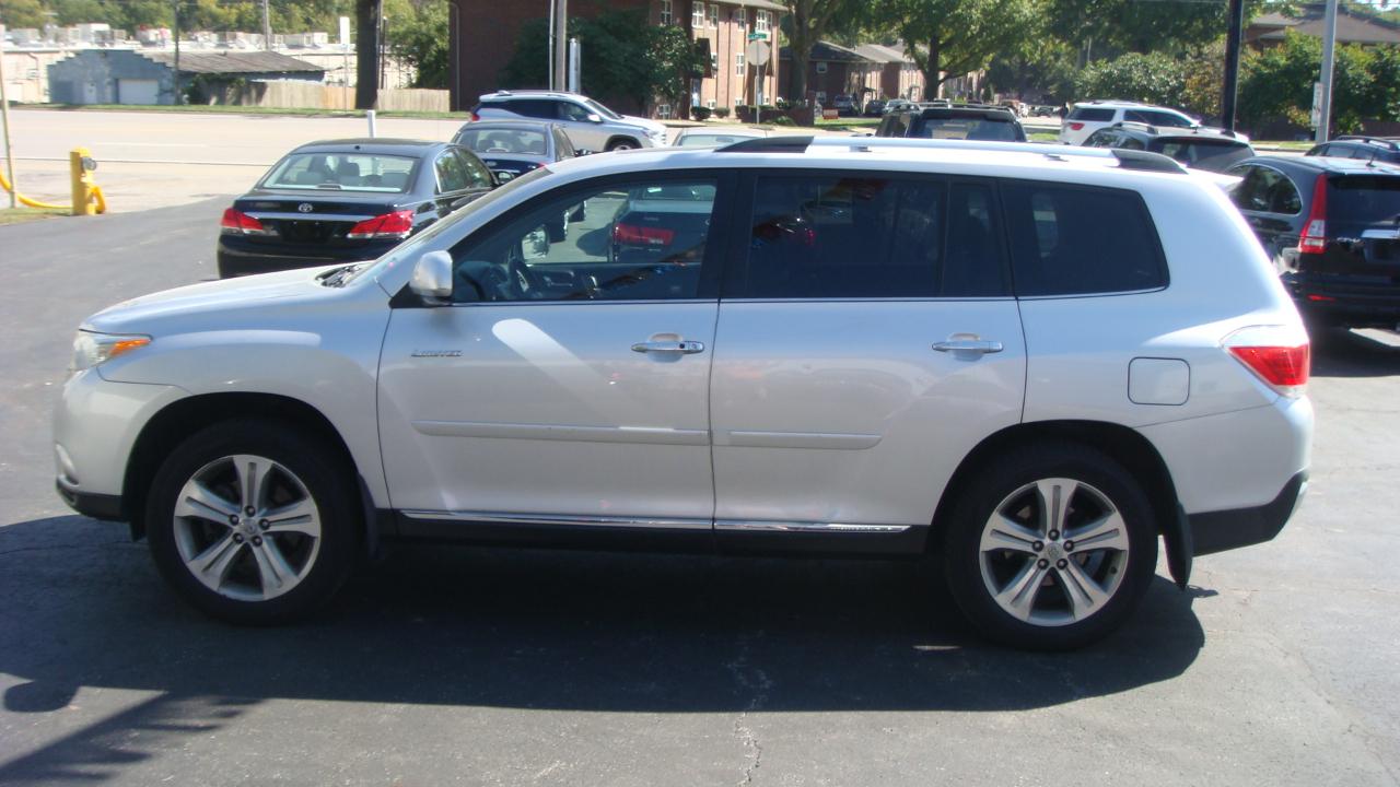Toyota Highlander Limited 4WD 2012