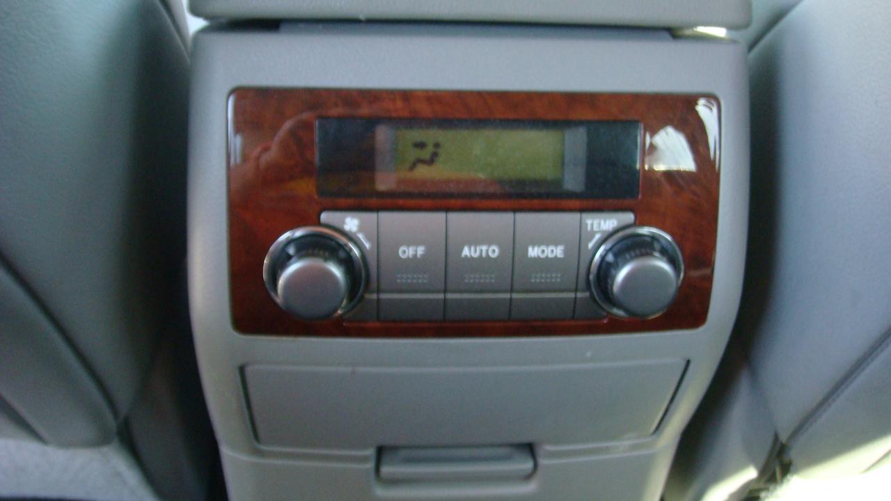 Toyota Highlander Limited 4WD 2012
