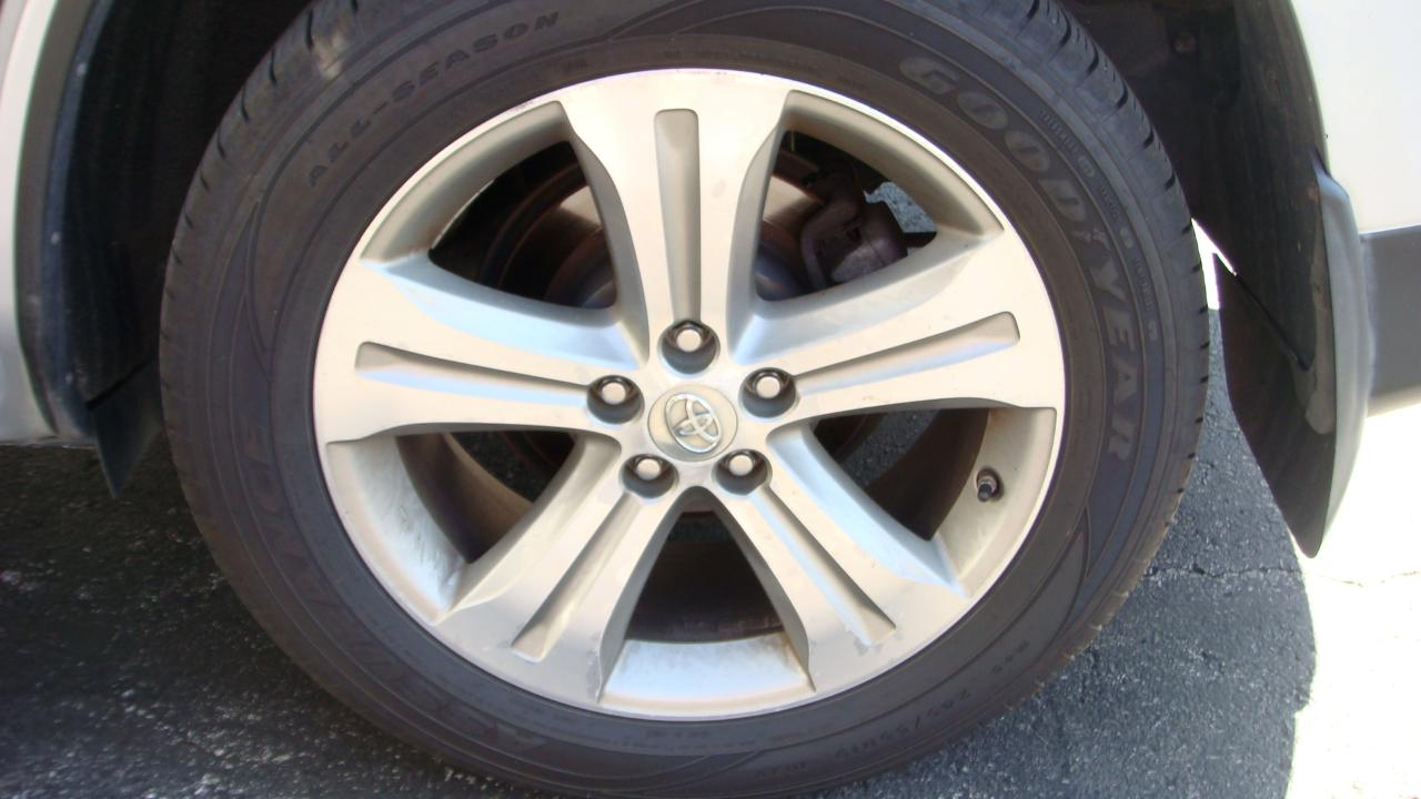 Toyota Highlander Limited 4WD 2012