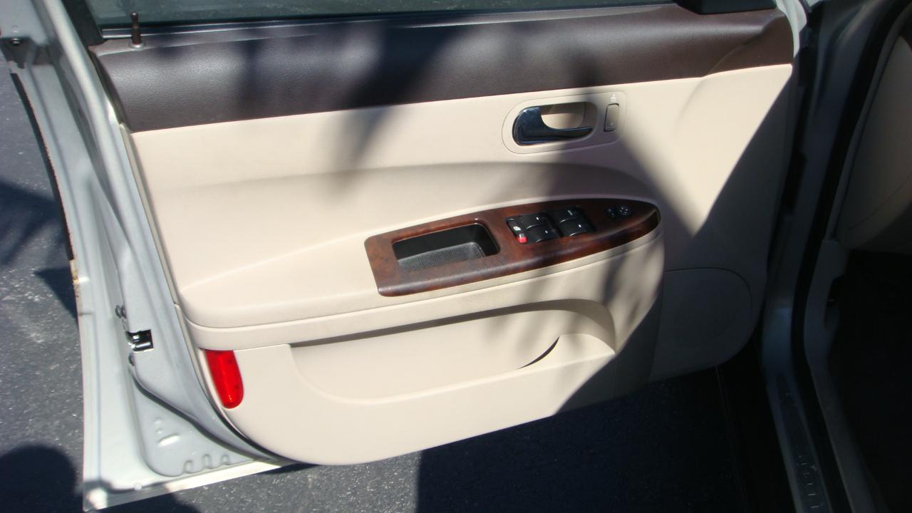 Buick LaCrosse CX 2008