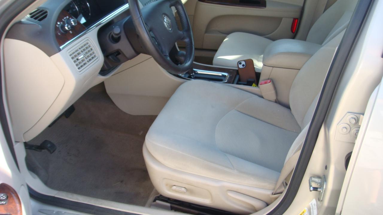 Buick LaCrosse CX 2008