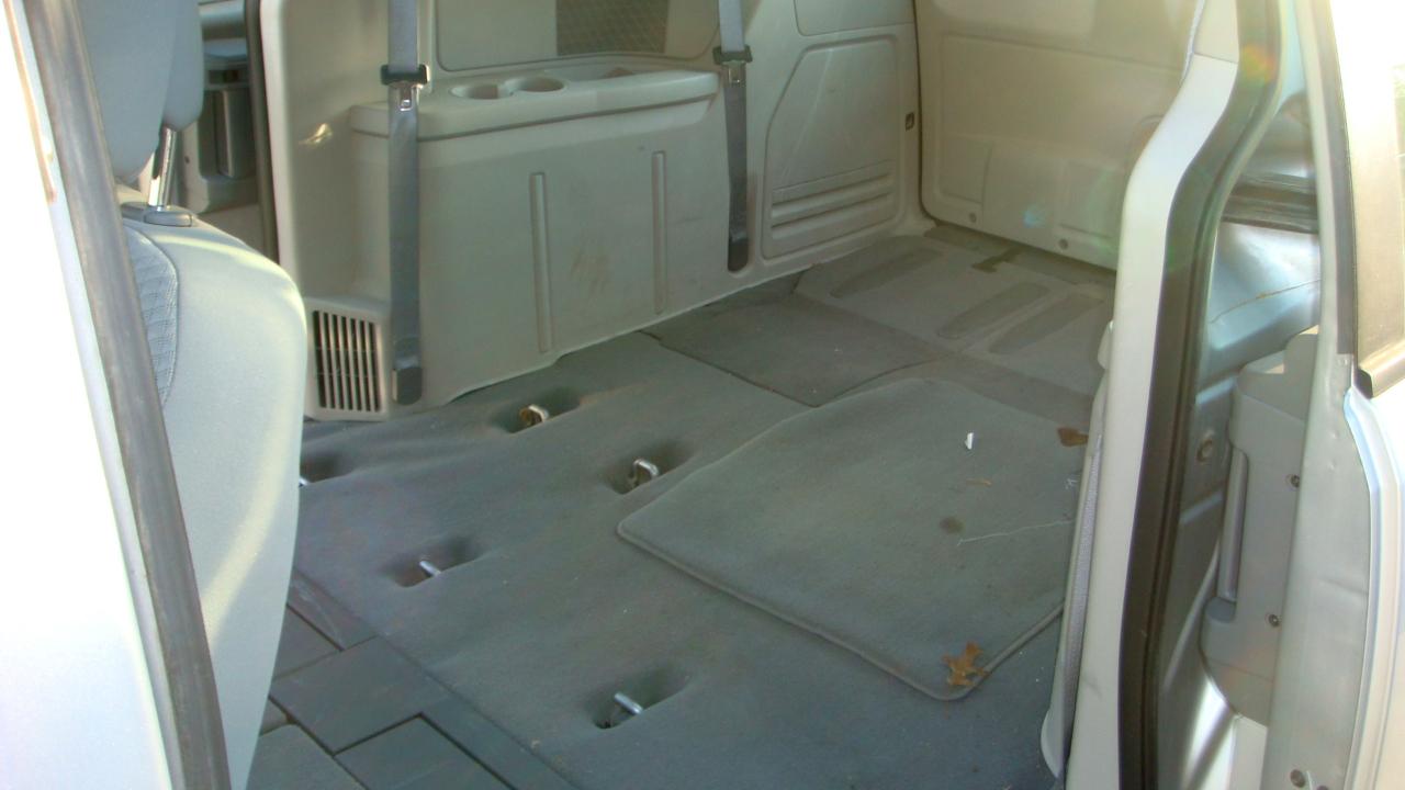 Dodge Grand Caravan SE 2010
