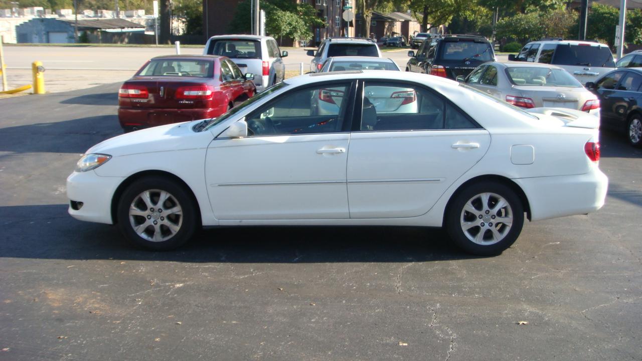 Toyota Camry XLE 2006