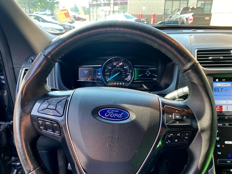 2017 Ford Explorer Limited photo 13