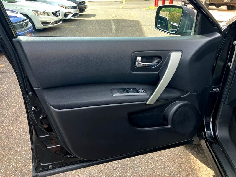 2012 Nissan Rogue S photo 6
