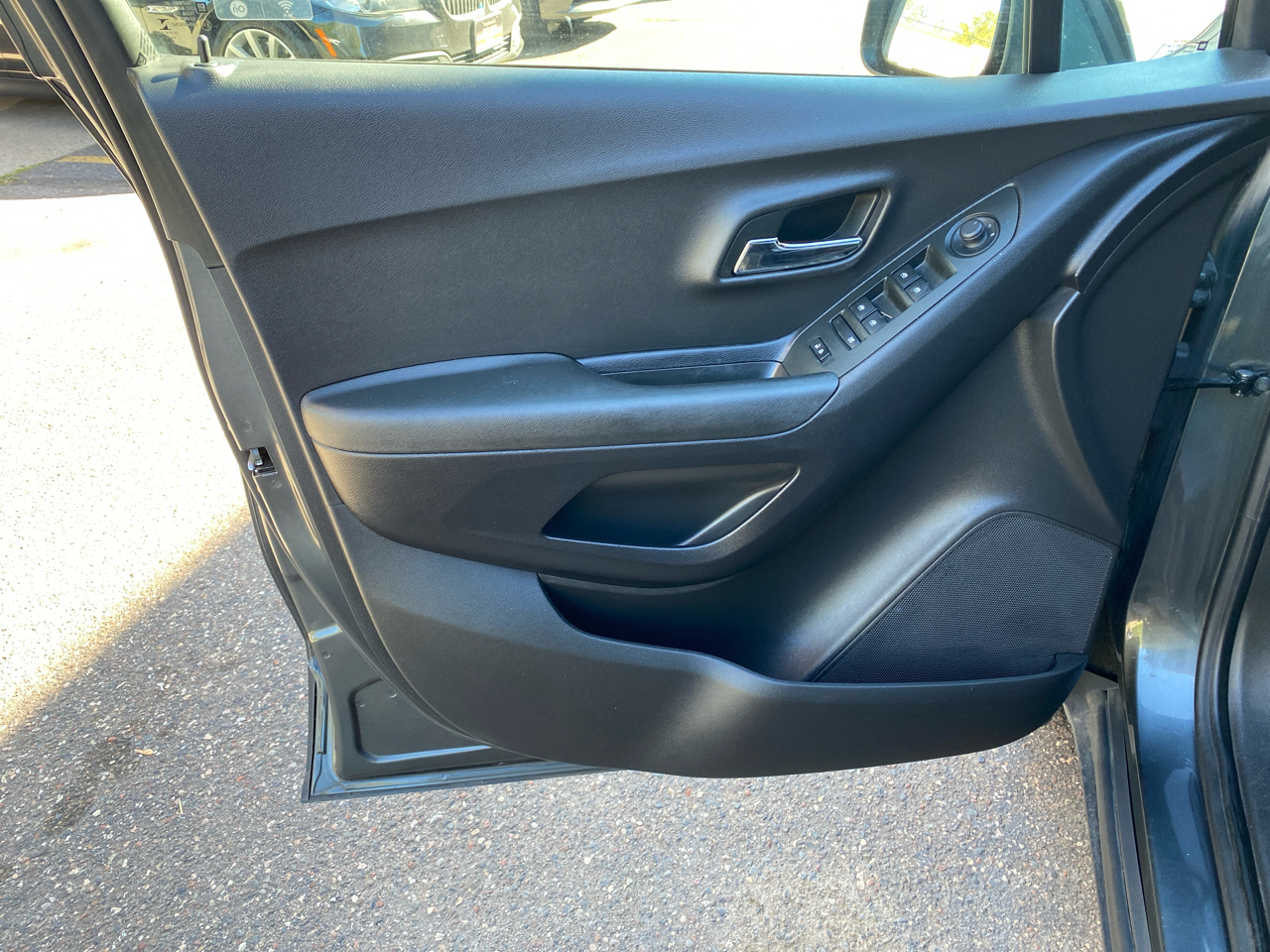 2019 Chevrolet Trax LT photo 4