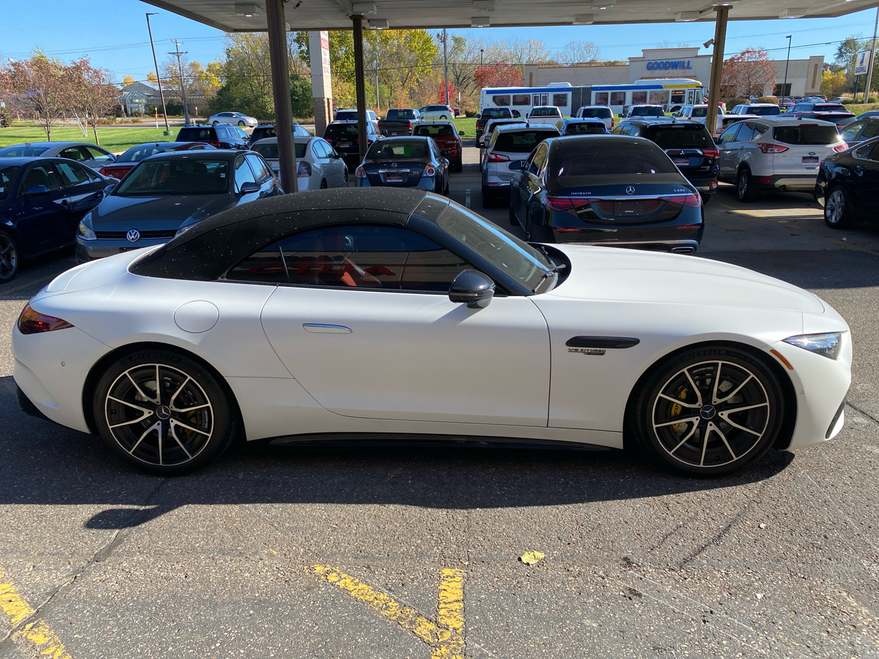 Mercedes-Benz SL-Class 2dr Roadster SL 63 AMG 2022 Mercedes-Benz SL-Class 2dr Roadster SL 63 AMG 2022