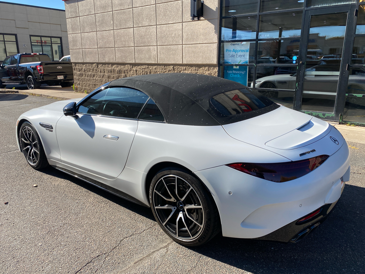 Mercedes-Benz SL-Class 2dr Roadster SL 63 AMG 2022 Mercedes-Benz SL-Class 2dr Roadster SL 63 AMG 2022