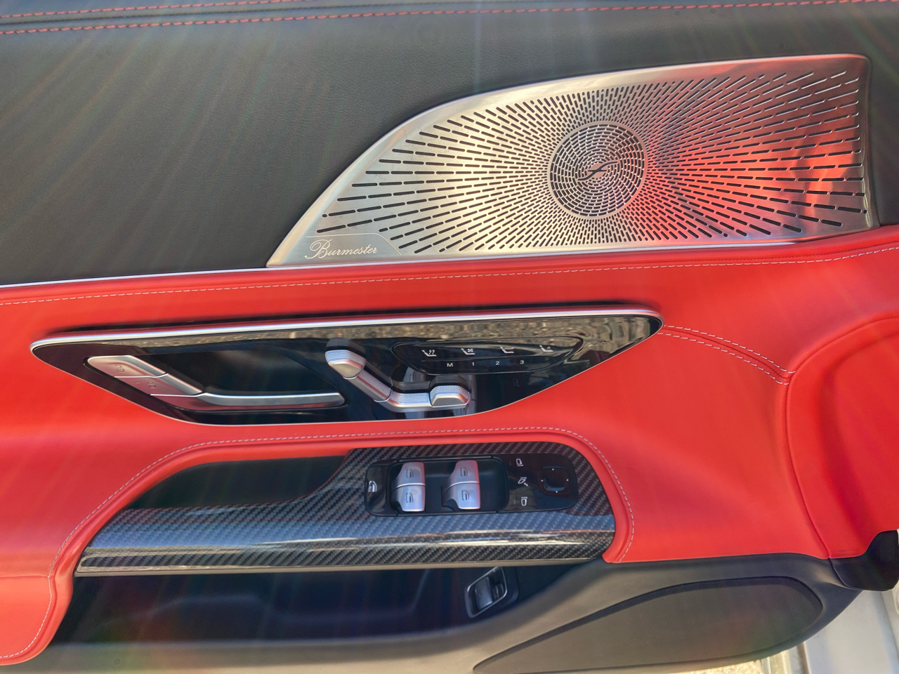 Mercedes-Benz SL-Class 2dr Roadster SL 63 AMG 2022 Mercedes-Benz SL-Class 2dr Roadster SL 63 AMG 2022