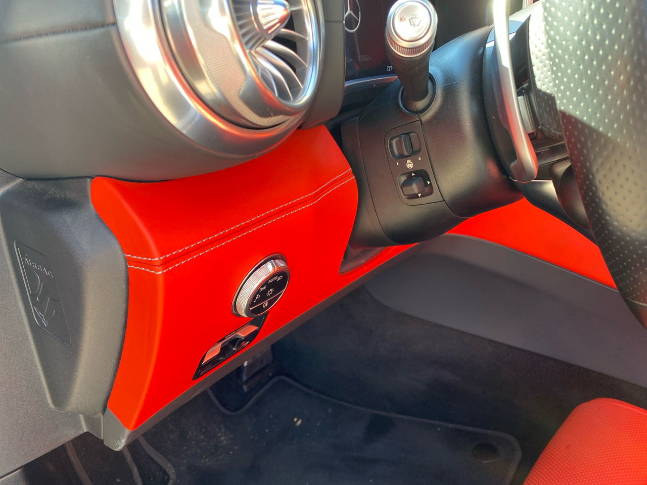 Mercedes-Benz SL-Class 2dr Roadster SL 63 AMG 2022 Mercedes-Benz SL-Class 2dr Roadster SL 63 AMG 2022